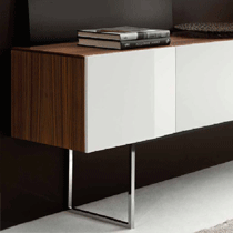 Dona Credenza